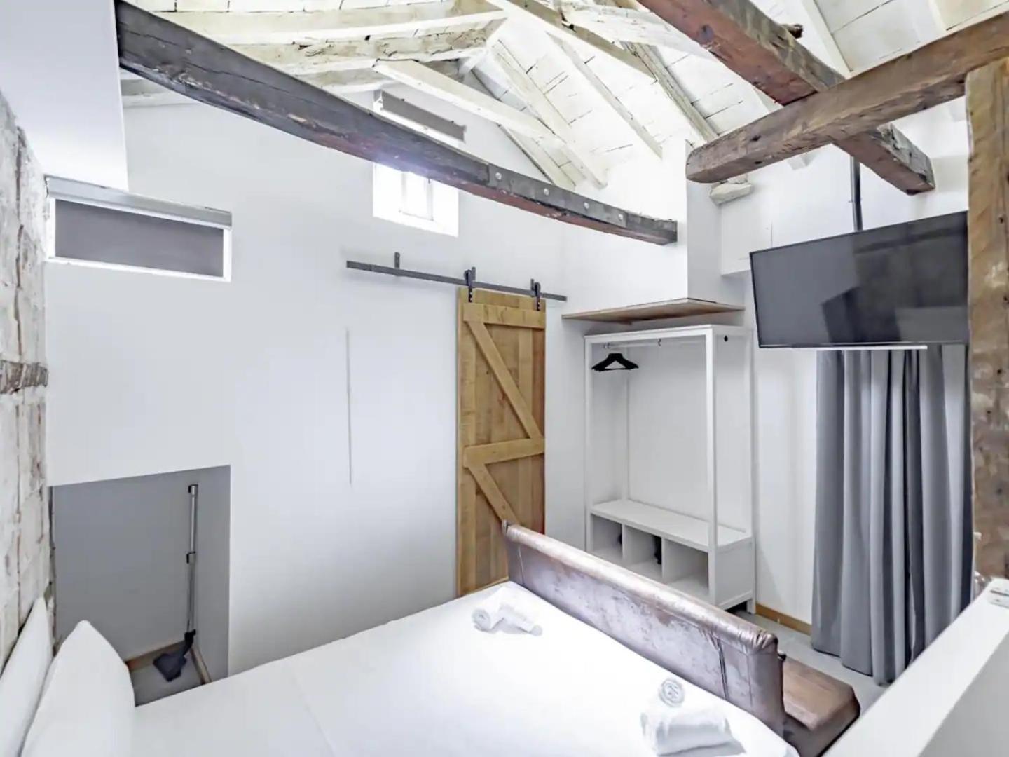 Trinitarios Apartment Toledo Bagian luar foto
